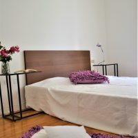 Camera da letto dopo l'intervento di home staging